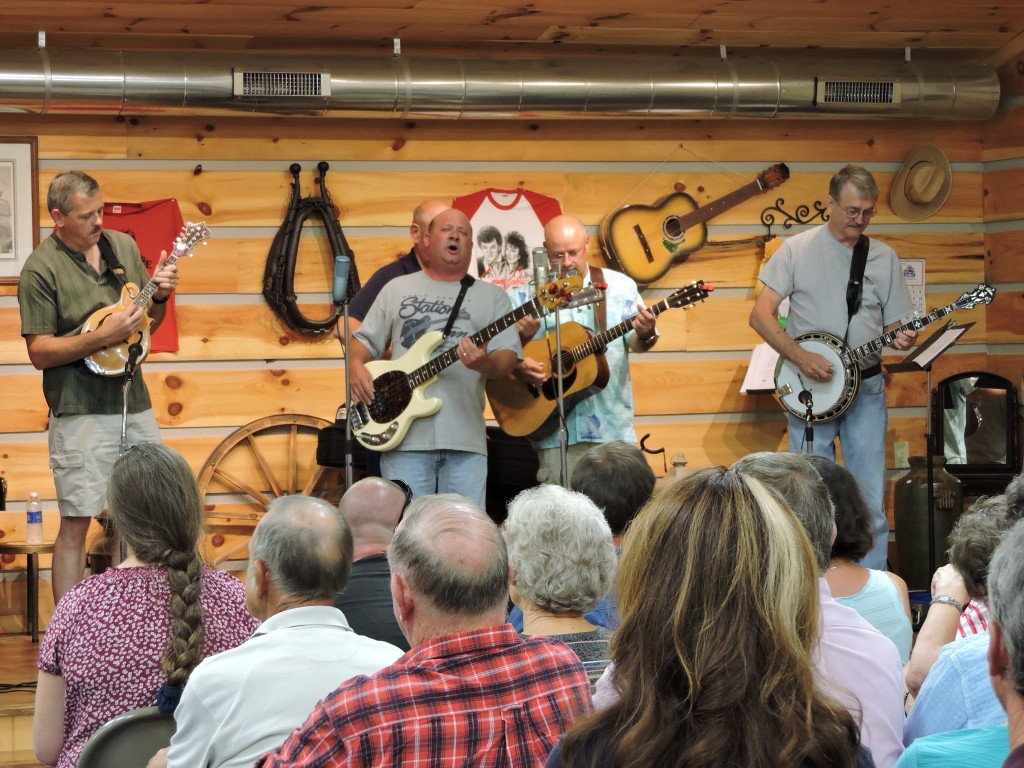 Visit Floyd Virginia | Live Bluegrass: The Comptons @ Wildwood Farms ...